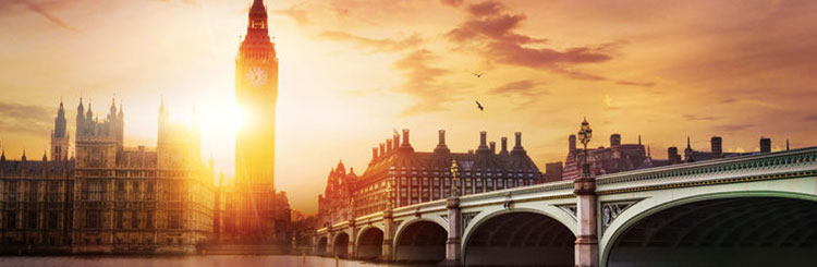Big Ben stands tall against a beautiful sunset